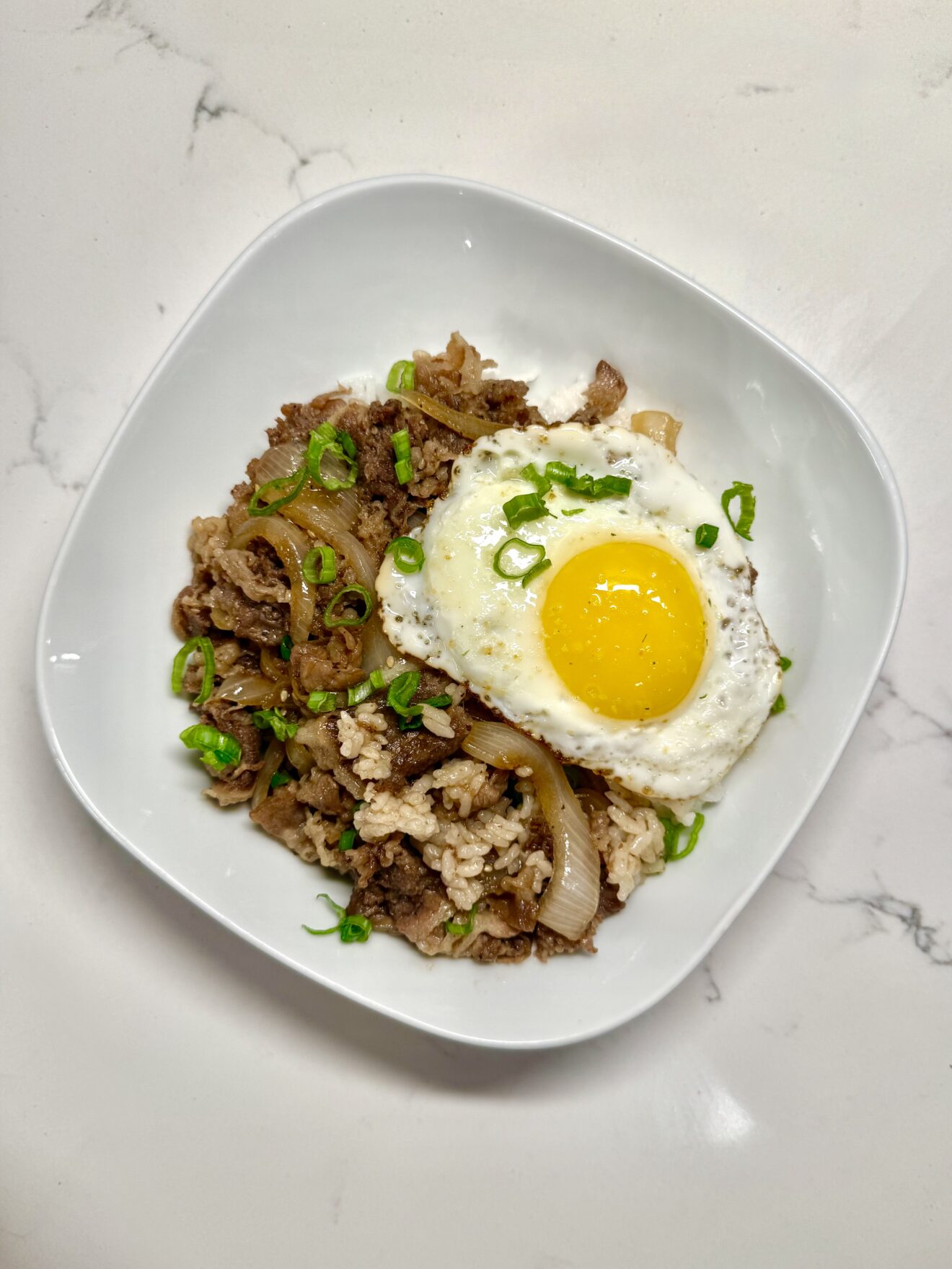 Yoshinoya Gyudon Recipe: Easy Japanese Beef Bowl